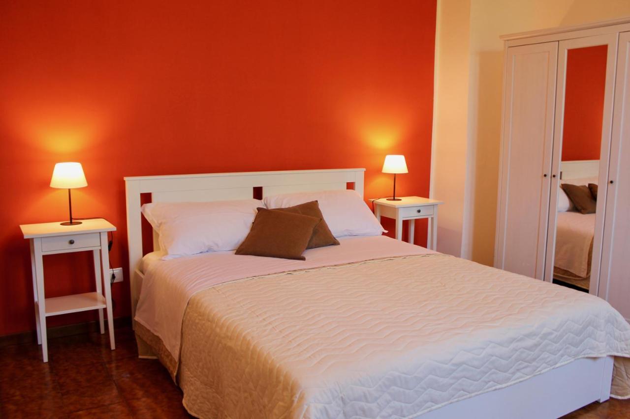 Gli Artisti Apartments & Rooms บาเกเรีย ภายนอก รูปภาพ